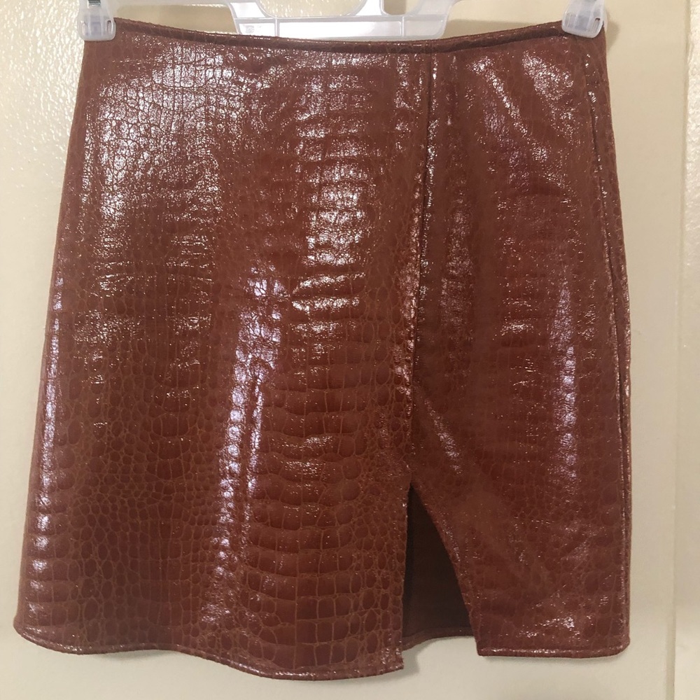 Trendy Motel Rocks Faux Alligator/Crocodile Miniskirt
